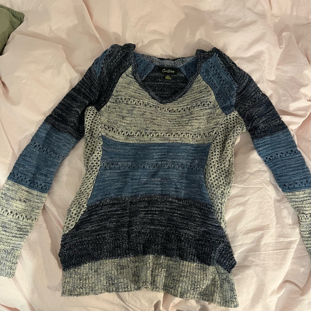 Vintage Cartise Women's Sweater